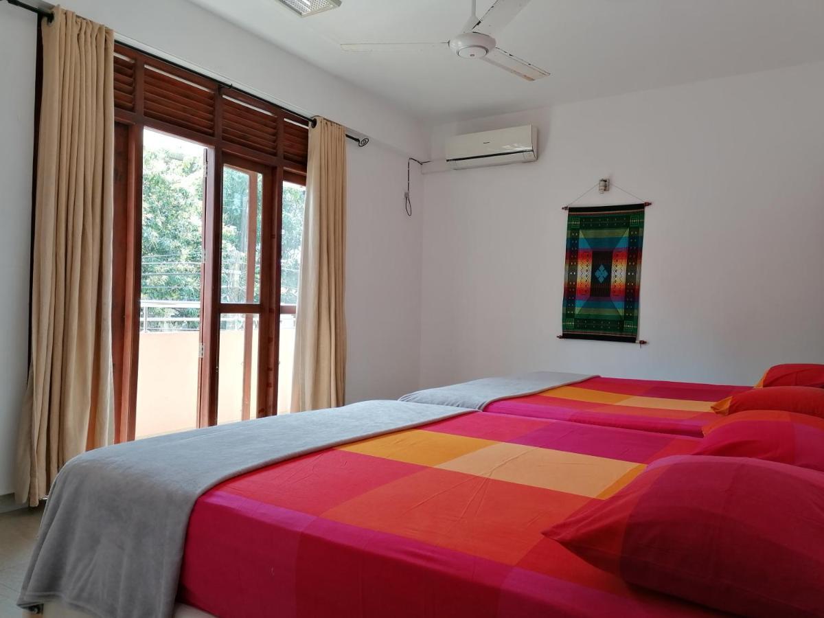 Ocean Breeze Apartment Colombo Exterior foto